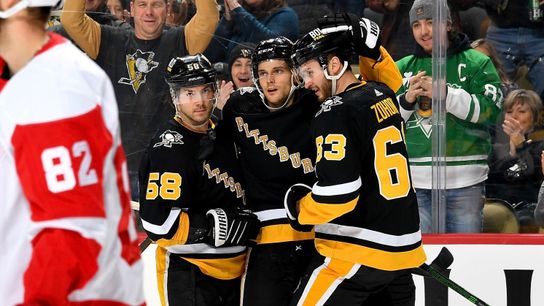 Final: Penguins 11, Red Wings 2 taken at PPG Paints Arena (Live coverage)